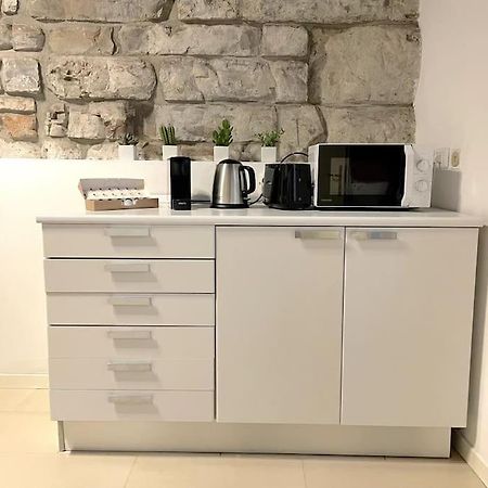 Tower Gombito'S Apartment Бергамо Екстериор снимка